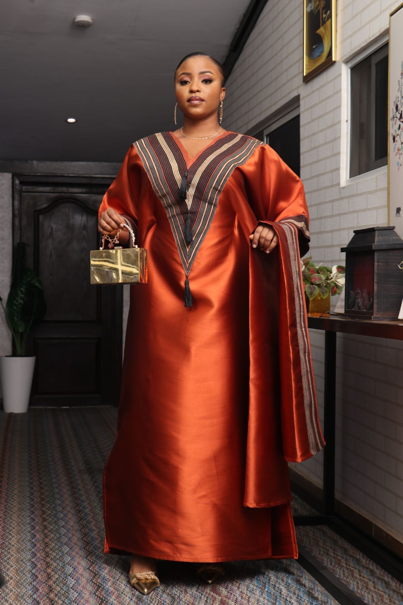 V-Shaped Panelled Mikado-Asooke Mix Boubou Dress