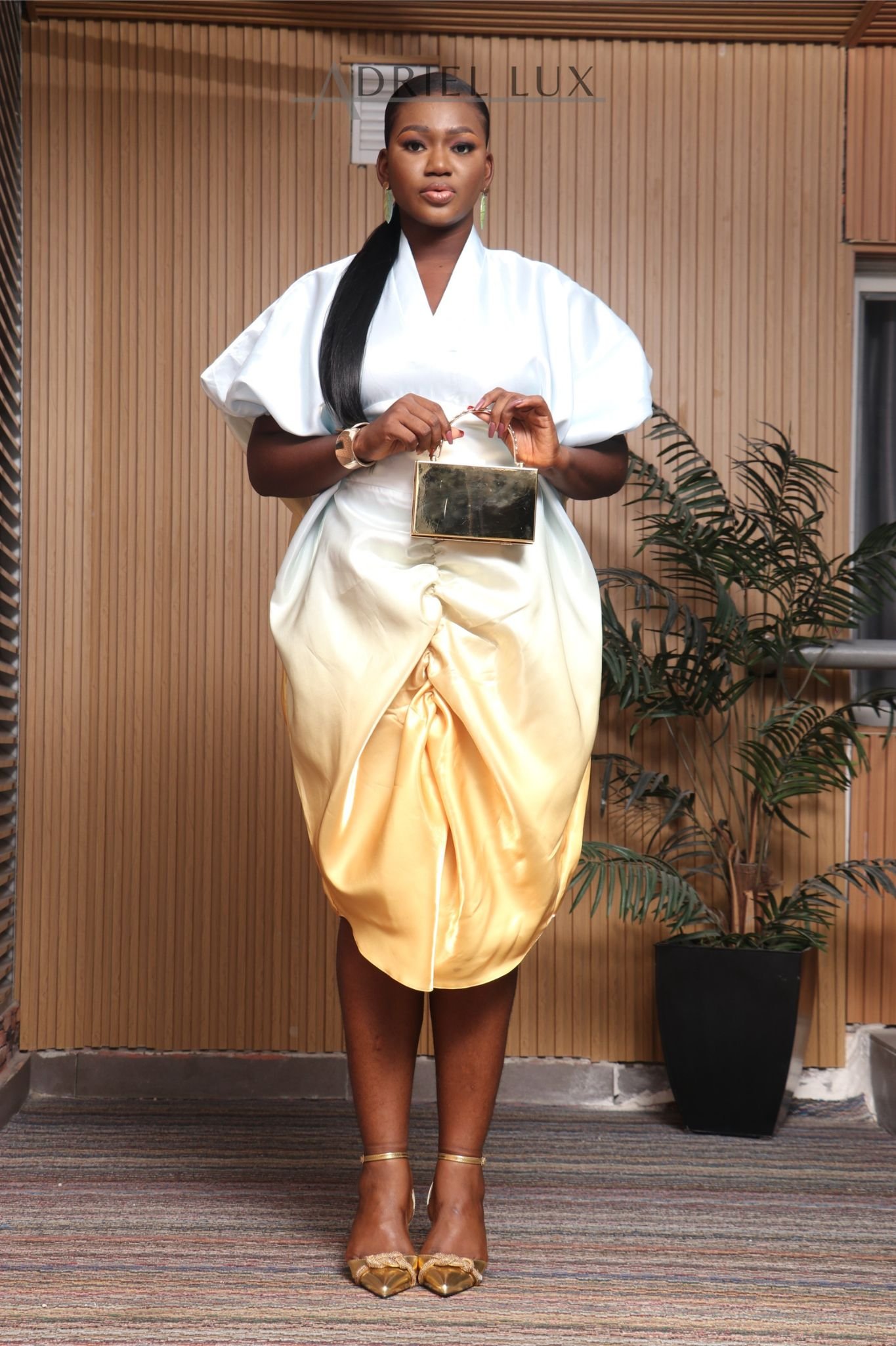 PEJU02 Button detailed Corset-Cut Liquid Mikado Boubou- Gold/Ombre