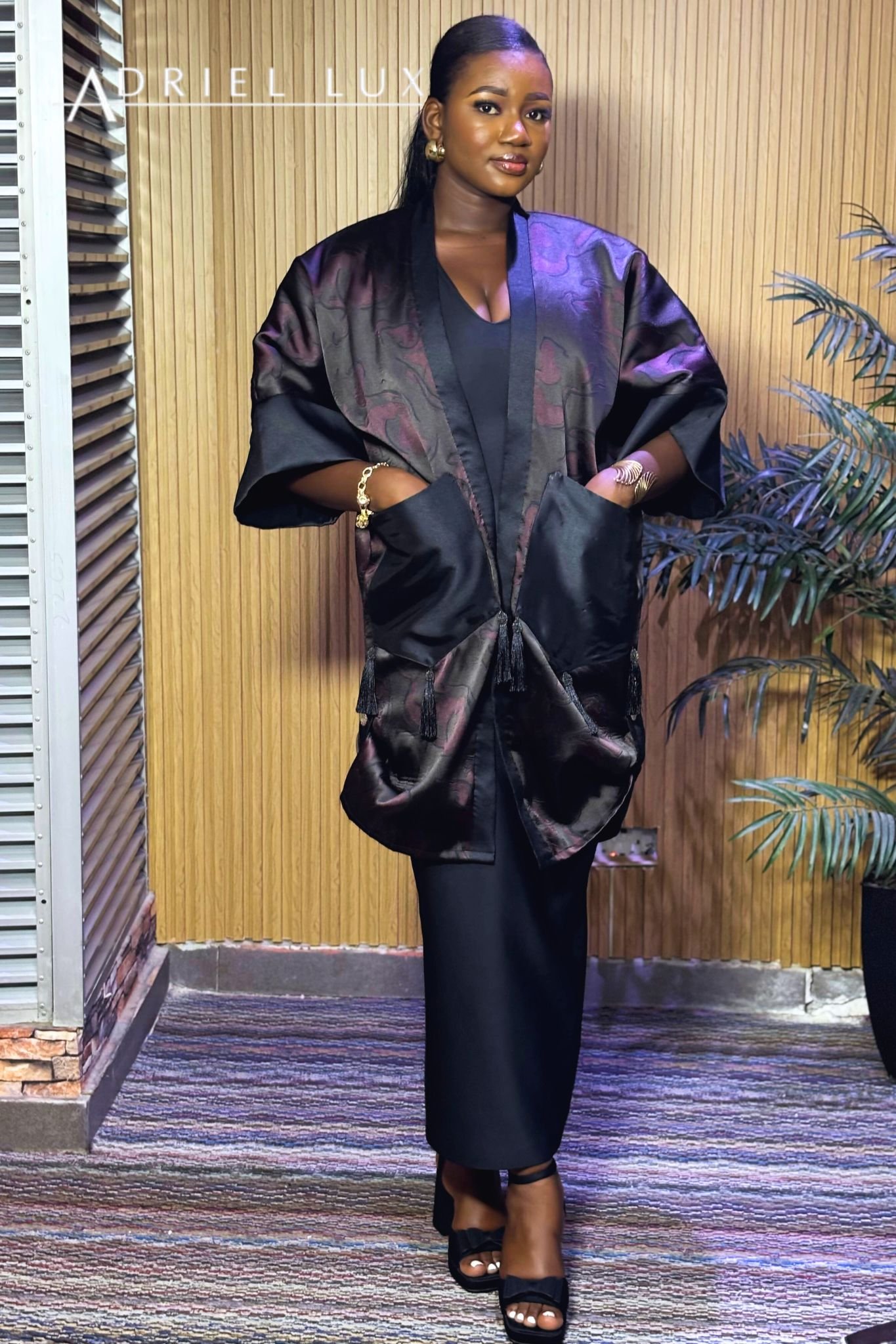 The FUNKE07 Tassle-Adorned Kimono top-