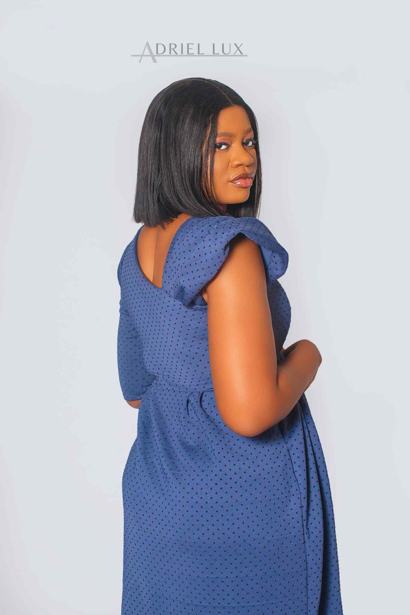 Acrylic Stone-Dotted Knotted-Ruch Midi Dress With Mono-Detailed Sleeves